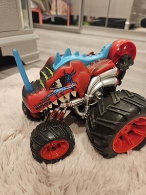 Dinosaur-Themed Monster Truck Toy - Red & Blue